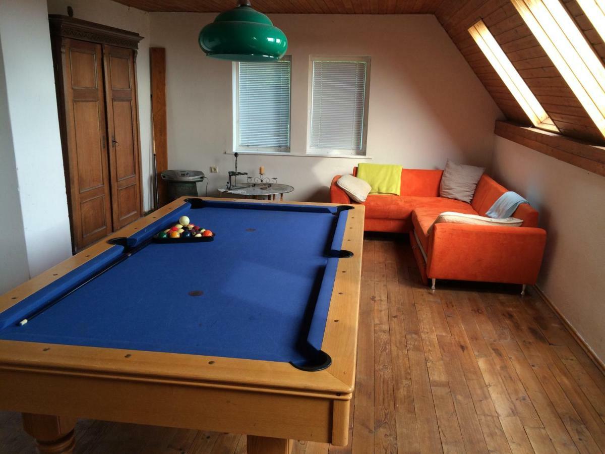 Holiday House Cervena Veza Пиещани Екстериор снимка